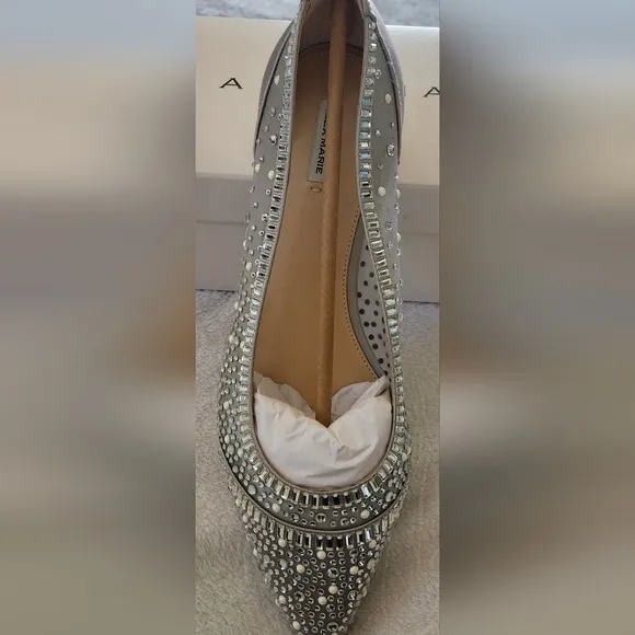 ALEX MARIE Jewel Point Toe Flats NWT