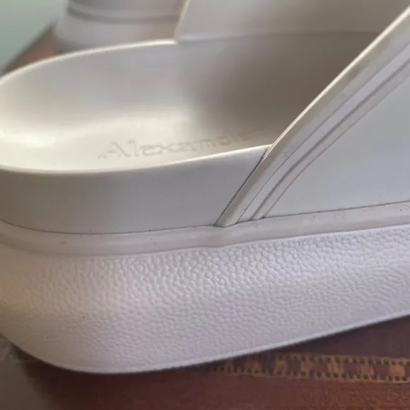 Alexander McQueen Hybrid Rubber Sandal