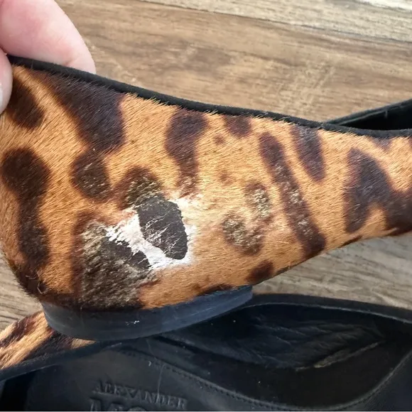 Alexander McQueen leopard fur leather flats 37