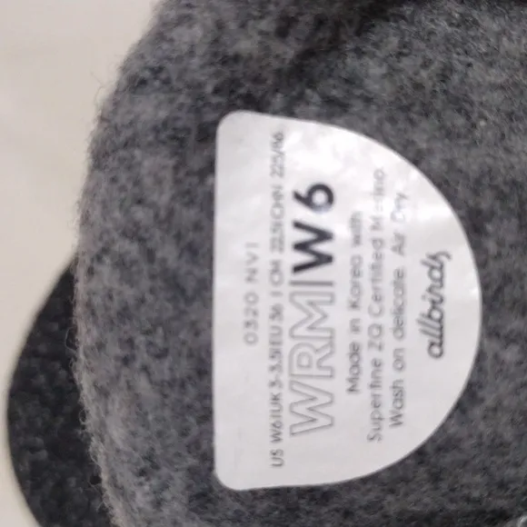 Allbirds Women's Dark Gray Wool Runners Sneakers US 6