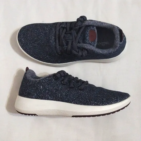 Allbirds Women's Dark Gray Wool Runners Sneakers US 6