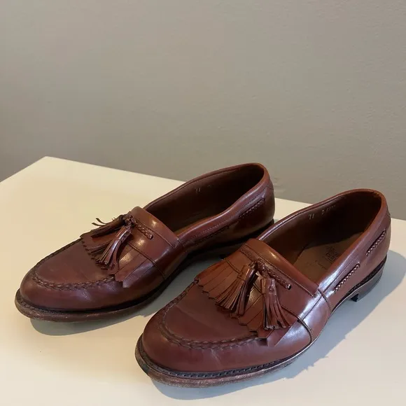 Allen Edmonds Cornelius Brown Tassel Loafer With Braided Trim - Size 11