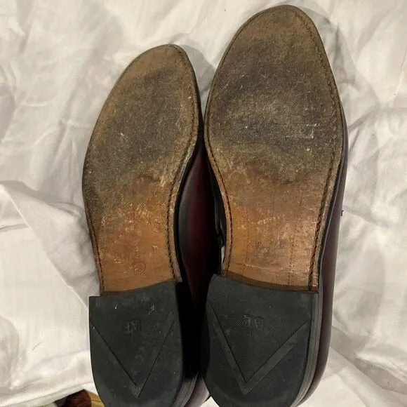 Allen Edmonds Lake Forest Men's 9.5 Red penny Loafers