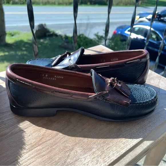 Allen Edmonds Loafers Mens Size 10D Nashua Brown/Black Leather Tassel