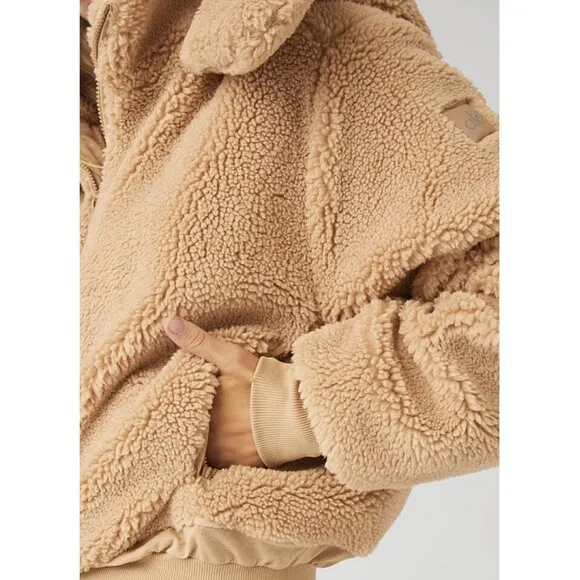 Alo Foxy Sherpa Jacket Camel Fuzzy Teddy Faux Shearling Fur Caramel Tan Coat XS