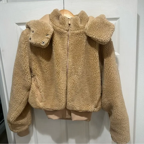 ALO Foxy Sherpa Jacket
