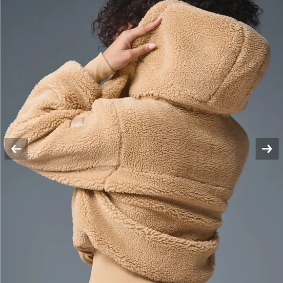 ALO Foxy Sherpa Jacket