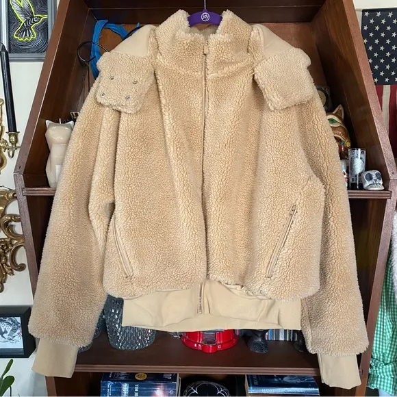 ALO Yoga Foxy Sherpa Jacket Camel Puffer Jacket Plush Insulated Outerwear large