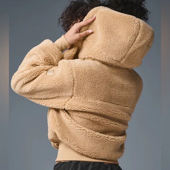 ALO Yoga Foxy Sherpa Jacket Camel Puffer Jacket Plush Insulated Outerwear large