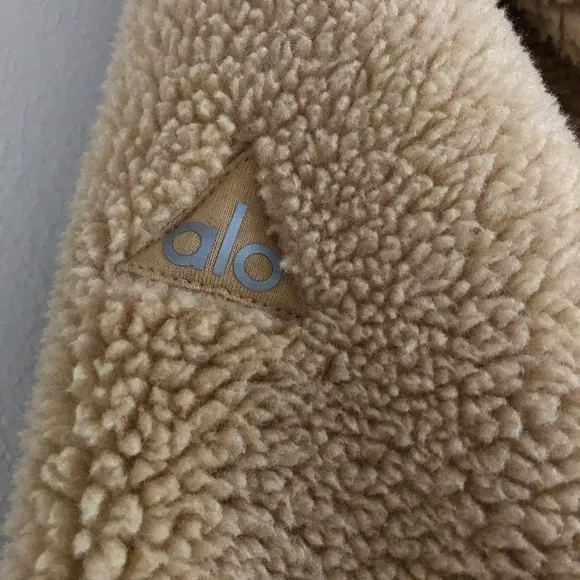 Alo Yoga Foxy Sherpa Jacket Camel S