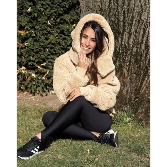 Alo Yoga Foxy Sherpa Jacket Camel S