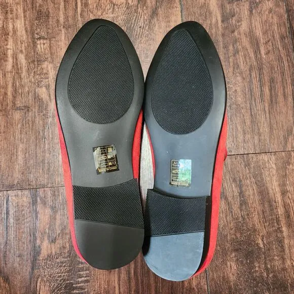 Amali Bradford Mens 9.5 Red Microfiber Smoking Slip-On Loafer Gold Metal Bit