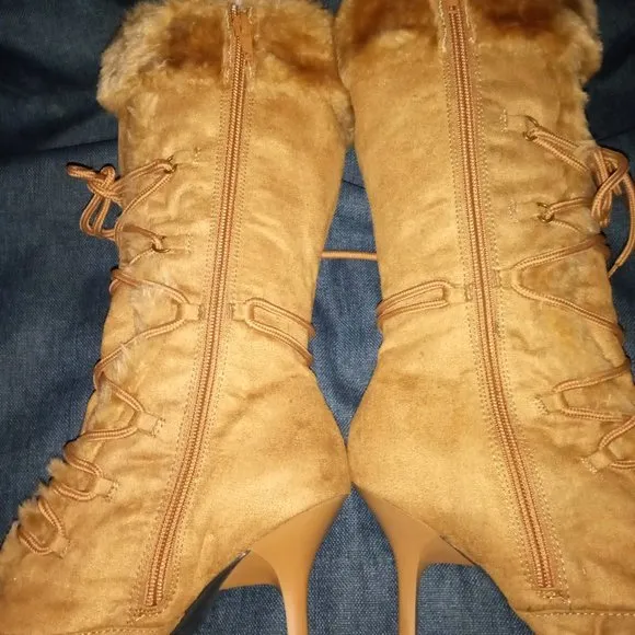 &quot; FUR - TRIMMED  FAUX SUEDE &quot; Heeled Boots