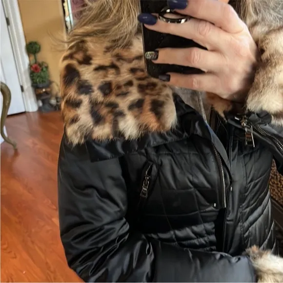 🦋ANDREW MARC Thermore Black PufferJacket W/Faux Leopard Fur at Collar and Cuffs