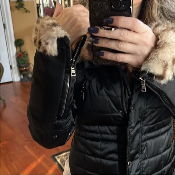 🦋ANDREW MARC Thermore Black PufferJacket W/Faux Leopard Fur at Collar and Cuffs