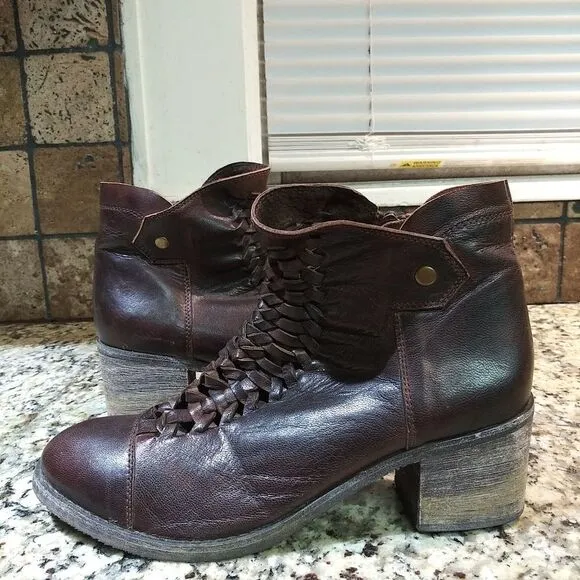 Antelope 636 Ankle Boots