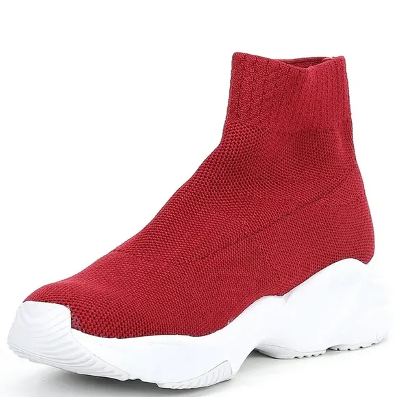 🆕Antonio Melani Sneaker.  NWT   000AE