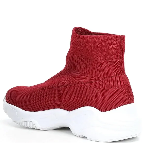 🆕Antonio Melani Sneaker.  NWT   000AE