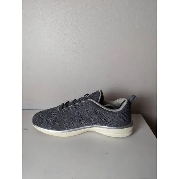 APL (ATHLETIC PROPULSION LABS) Pro Knit Mesh Sneakers Size 10