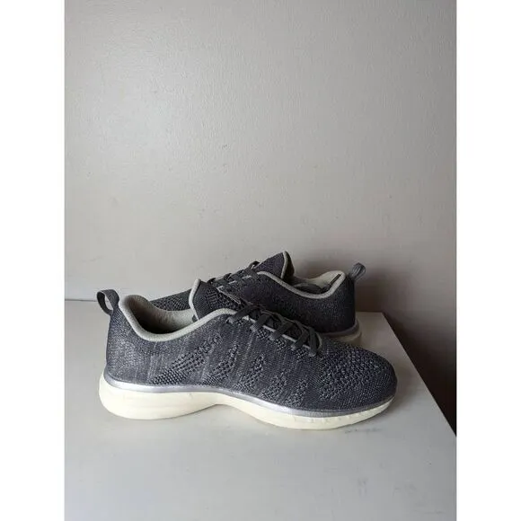 APL (ATHLETIC PROPULSION LABS) Pro Knit Mesh Sneakers Size 10