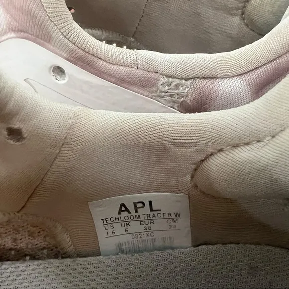 APL: Athletic Propulsion Labs Women's Techloom Tracer Sneakers Leopard Size 7.5