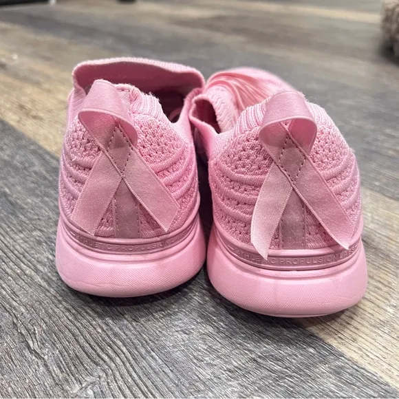 APL Breast Cancer Awareness Techloom Wave Sneakers Size 9