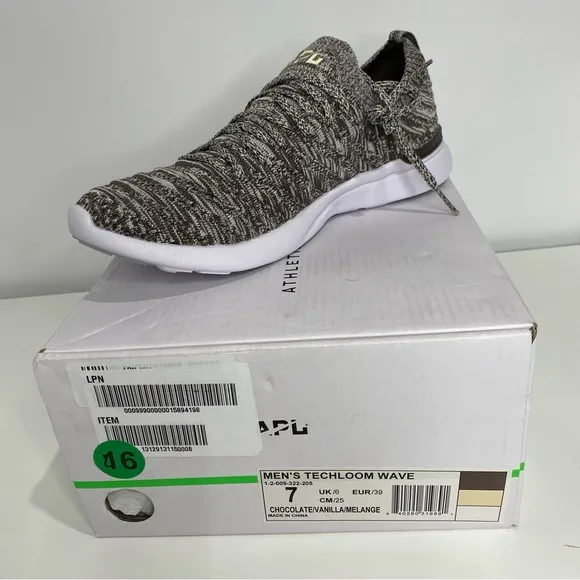 APL Mens Knit Sneakers Size 7