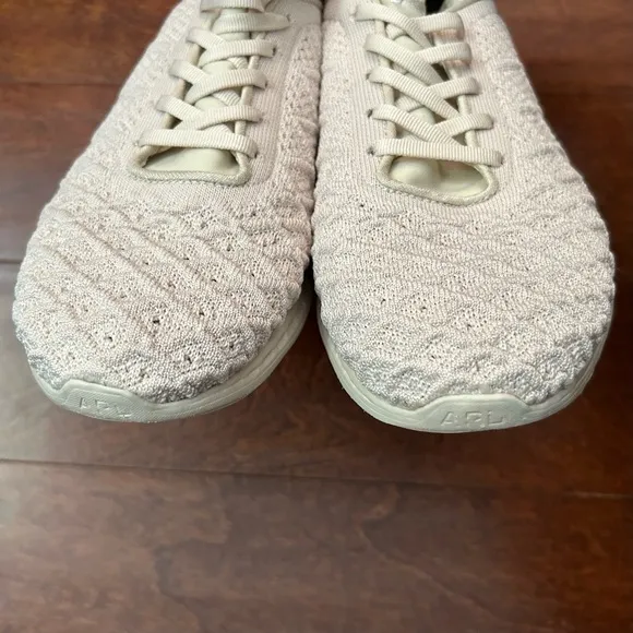 APL “Techloom Phantom” Men’s Knit Sneakers, Off White/Ivory, Size 10