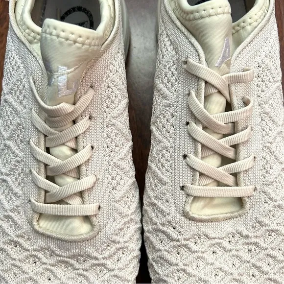 APL “Techloom Phantom” Men’s Knit Sneakers, Off White/Ivory, Size 10