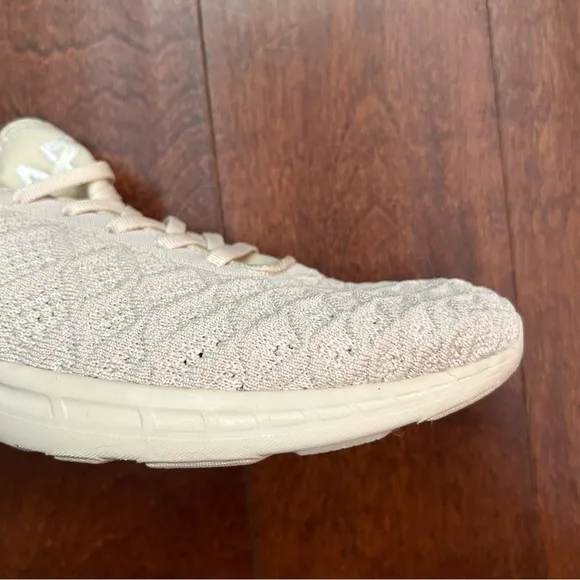 APL “Techloom Phantom” Men’s Knit Sneakers, Off White/Ivory, Size 10