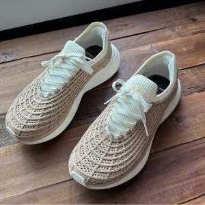 APL Women's TechLoom Zipline Champagne/ Bronze Metallic Athletic Sneakers Size 6