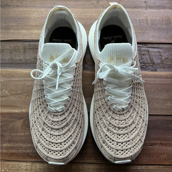 APL Women's TechLoom Zipline Champagne/ Bronze Metallic Athletic Sneakers Size 6