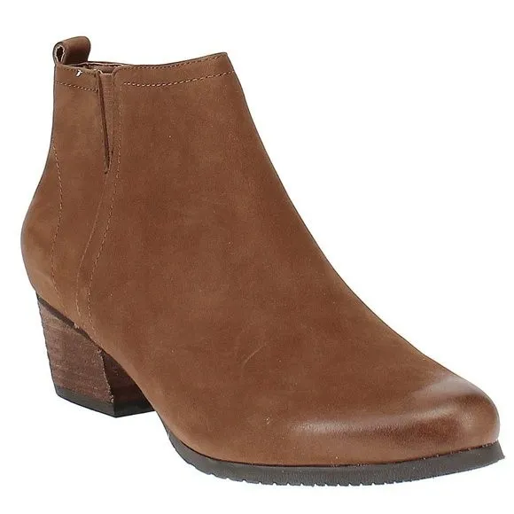 Aqua College Waterproof Leather Ankle Boots Sz 10 Wide NIB