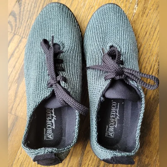 Arcopedico Knit Sneakers Nylon Uppers Cushioned Insoles Gray Sz.38 Lace up Light