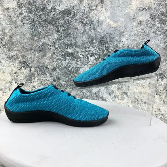 Arcopedico NWOT Women's Size 39 (8-8.5) LS Turquoise Blue Knit Lace-Up Shoes