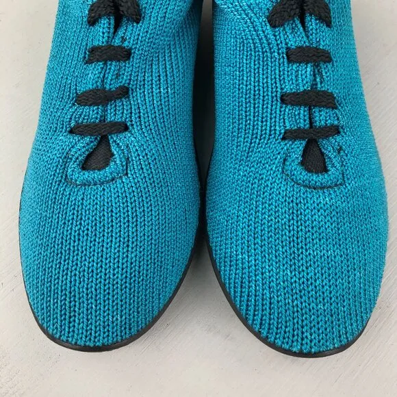 Arcopedico NWOT Women's Size 39 (8-8.5) LS Turquoise Blue Knit Lace-Up Shoes