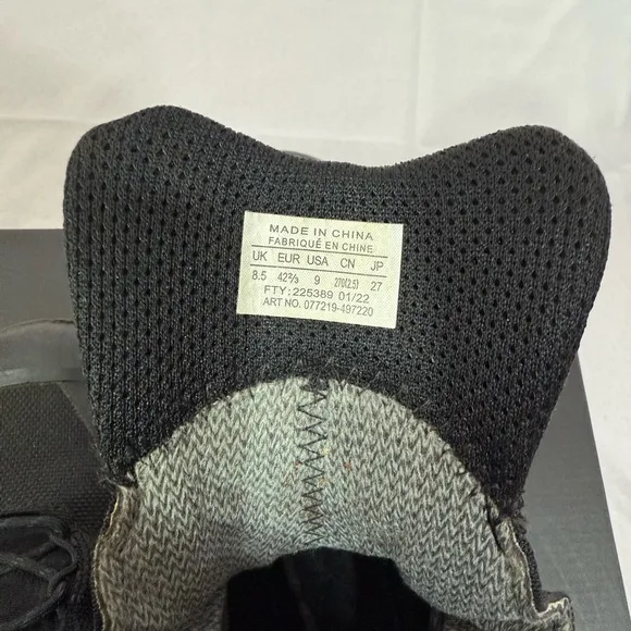 Arc’teryx Aerios AR MID GTX Men’s Boots (size US9)