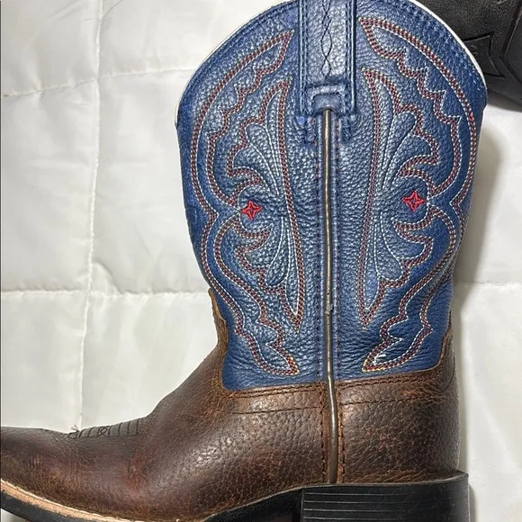 Ariat Quickdraw Western Boot Blue and Brown Leather Cowboy Boots