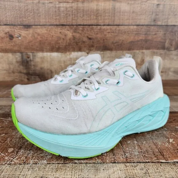 Asics Novablast 4 Women's Size 9.5 White Mint Athletic Walk Running Gym Sneakers