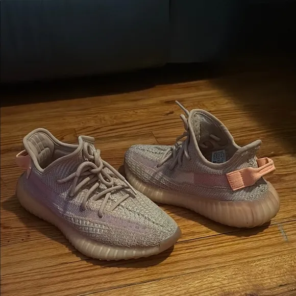Authentic Adidas Yeezy Boost 350 V2 Clay Sneakers
