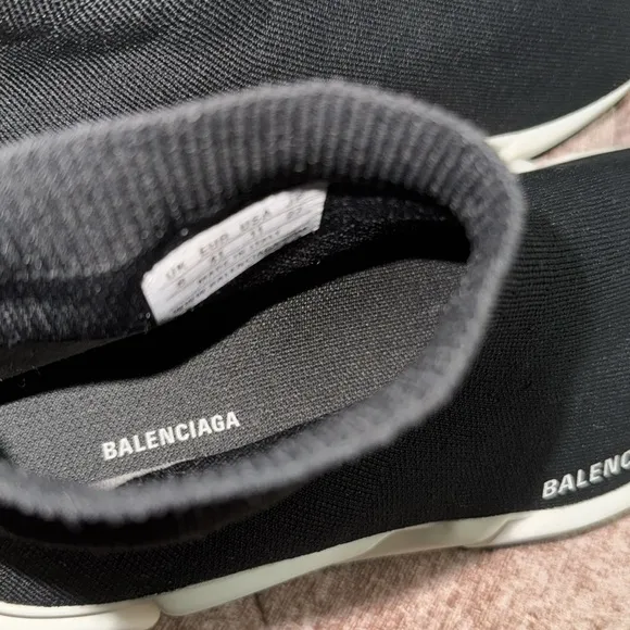 AUTHENTIC BalenciagaSpeed Recycled Knit Sneakers