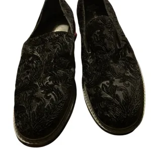 Authentic Stuart Weitzman Elegant Black Velvet Loafers