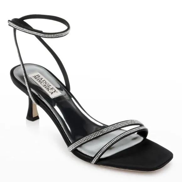 BADGLEY MISCHKA | Women’s Black Ultra Metallic Ankle Grip Sandals Size 9