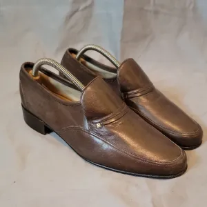 Bally 8.5 EE Brown Leather Loafers Slip-On Elegance