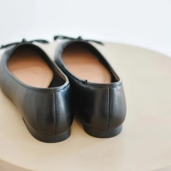 Bamboo Ballet Flats with Bow in Black Faux Leather