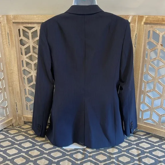 Banana Republic Long and Lean-Fit Washable Italian Wool Blend Blazer- Navy Blue