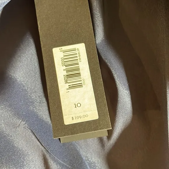 Banana Republic Long and Lean-Fit Washable Italian Wool Blend Blazer- Navy Blue