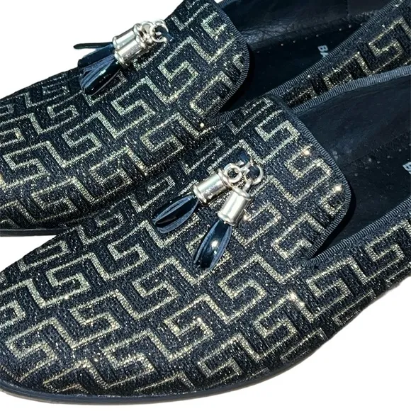 BARABAS Mens Greek Key Pattern Slip On Dress Loafers Size 9 Shoes Black Gold Red
