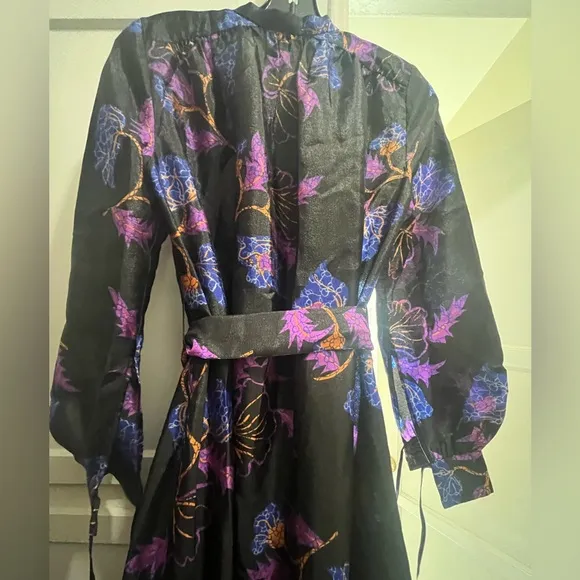 Baum and Pferdgarten Aradin dress NWT size 32