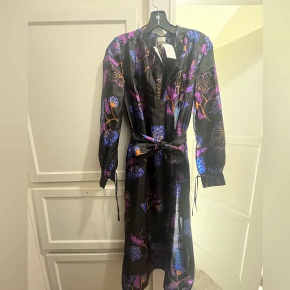 Baum and Pferdgarten Aradin dress NWT size 32